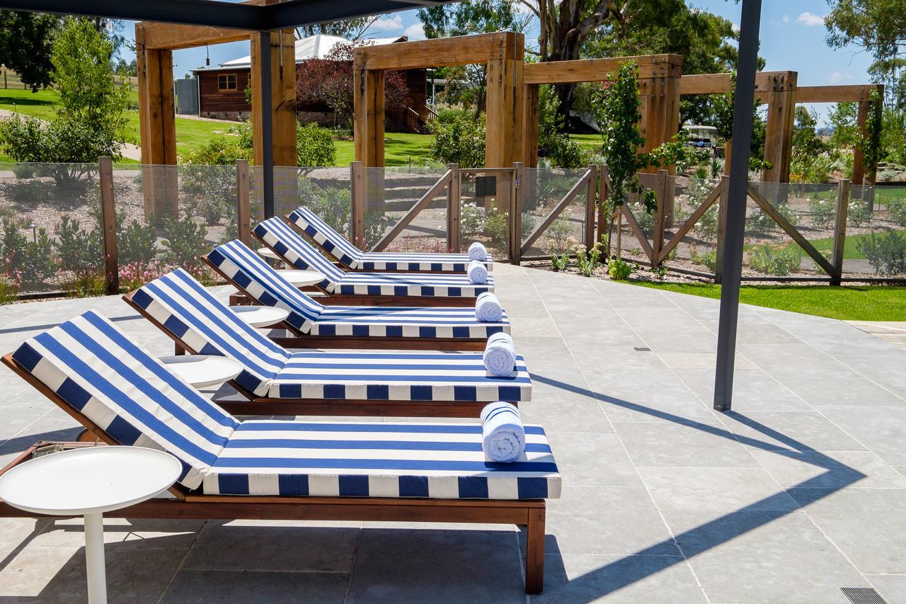 Hotel Goonoo Goonoo Station Tamworth Exteriér fotografie Pool at the Hotel