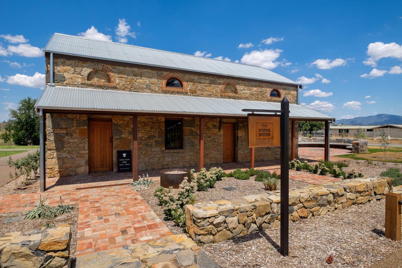 Hotel Goonoo Goonoo Station Tamworth Exteriér fotografie The former police lockup at the former police station at the town of Oamaru